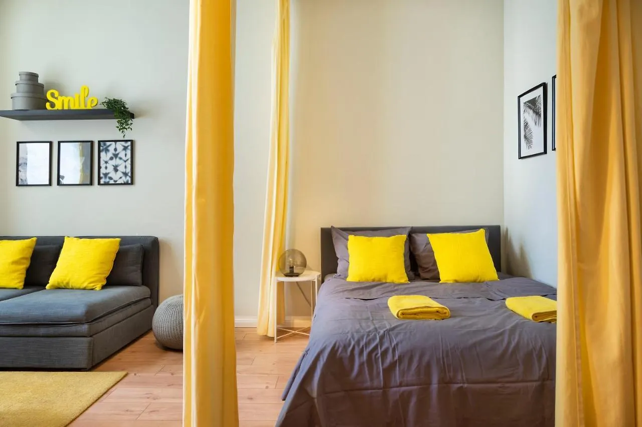 2 Combined Apartments Next To Kudamm Berlim Alemanha