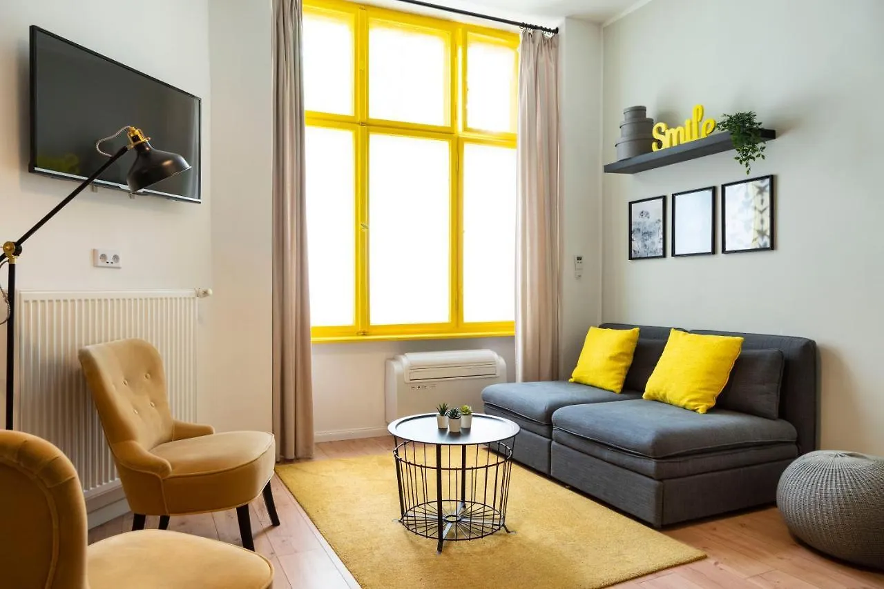 2 Combined Apartments Next To Kudamm Berlim